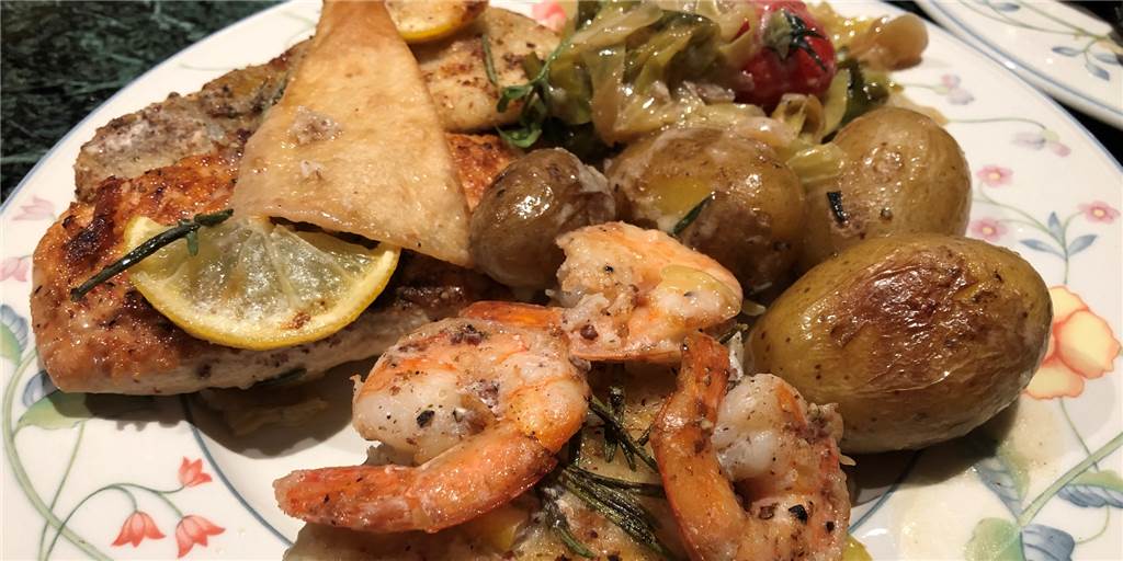 Restaurant Wetterkamp im Check: Wild und Fisch schmecken auch zu Hause Die Hauptspeise: Dreierlei vom Fisch mit Spitzkohl und Rosmarinkartoffeln