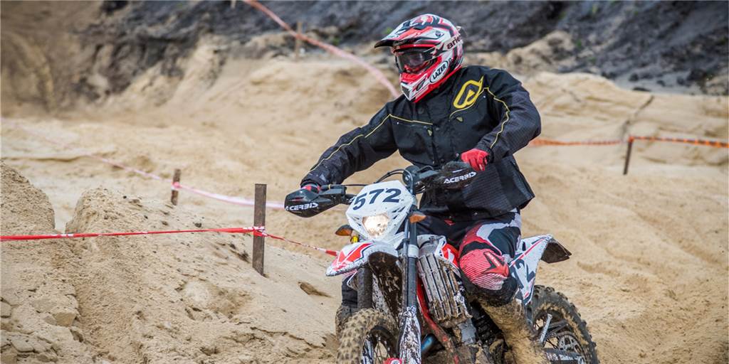 Endurofahrer Jens Althoff fit fürs Comeback, aber: Corona gibt den Startschuss Endurofahrer Jens Althoff fit fürs Comeback, aber: Corona gibt den Startschuss