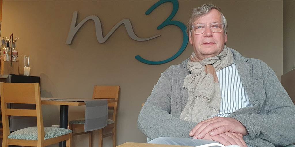 Mit Video: „Pure Erleichterung“ – Restaurant M3 wieder geöffnet Betreiber und Koch Thomas Lanvermann ist froh, endlich wieder Gäste auf der Terrasse des Restaurants M3 empfangen zu dürfen.