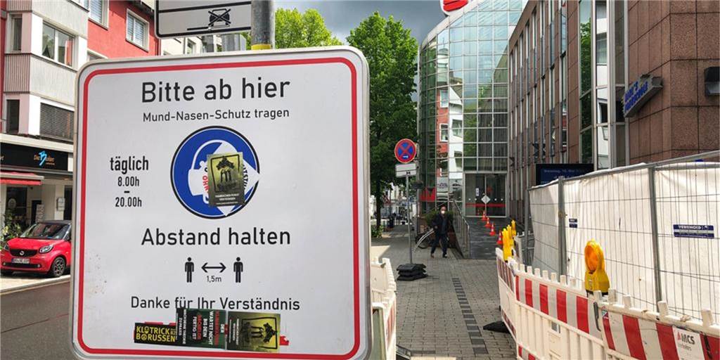 Schwerter Inzidenz unter 50 – muss ich in der City noch eine Maske tragen? Die Inzidenz für Schwerte liegt unter 50. Wieso muss man in der Innenstadt immer noch Maske tragen?