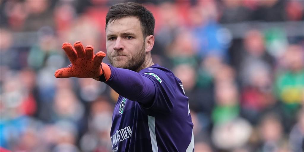 Michael Esser möchte dem VfL Bochum auf der Tribüne die Daumen drücken Michael Esser möchte dem VfL Bochum auf der Tribüne die Daumen drücken
