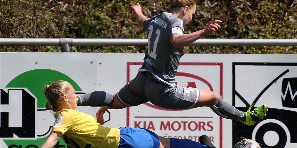Frauen und Männer in einem Team - für manche überfällig, für andere Unsinn Der SV Berghofen erlebte das Abenteuer 2. Bundesliga mit vollem Einsatz.