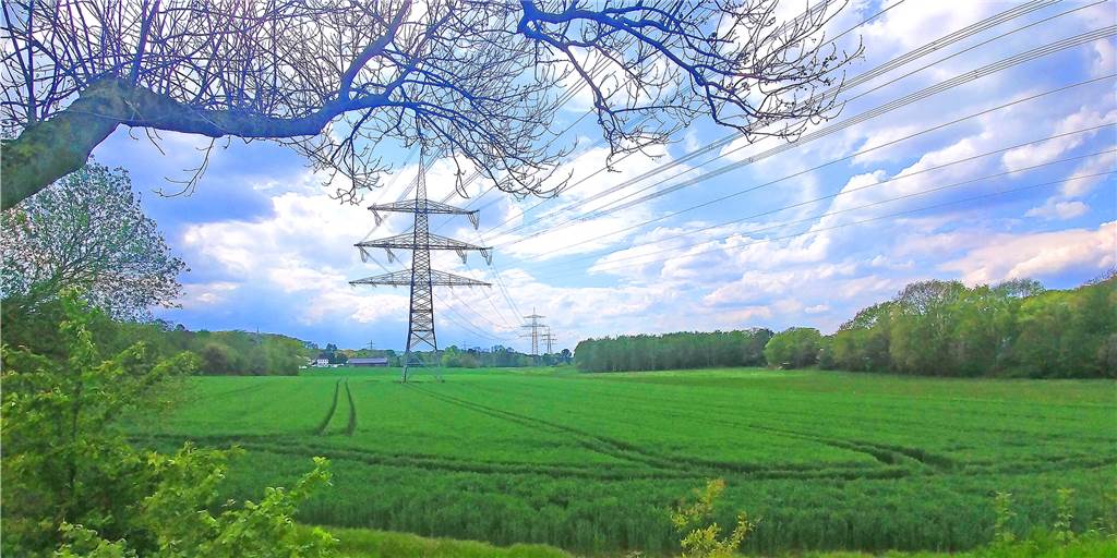 Bürgerinitiative erhebt Vorwürfe gegen DEW21: „Transparenz sieht anders aus“ Um diese Fläche an der Gotthelfstraße geht es. Sie spielt in den Überlegungen für den Neubau des Umspannwerkes eine große Rolle.