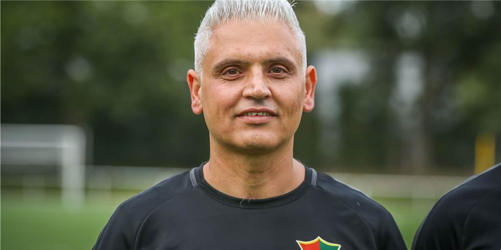 Verlässt Trainer Jan Ramadan den FC Roj? Der Coach hat sich entschieden Verlässt Trainer Jan Ramadan den FC Roj? Der Coach hat sich entschieden