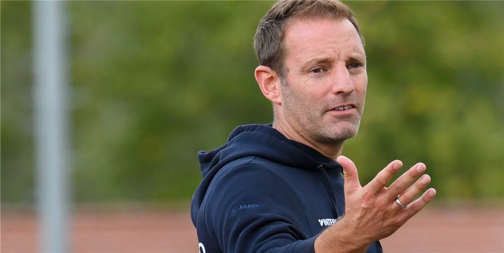 Mehrere Spieler des Werner SC könnten Trainer werden: „Die werden ja auch irgendwann alt“ Lars Müller coacht schon einige Jahre beim Werner SC - einige seiner Spieler könnten das auch.