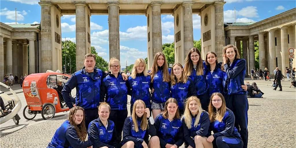 Castrop-Rauxelerin Kim Büchter bringt aus Berlin ein Foto und einen Kaffee mit Castrop-Rauxelerin Kim Büchter bringt aus Berlin ein Foto und einen Kaffee mit
