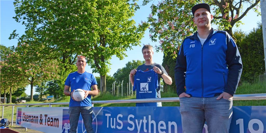 Sythens neues Trainer-Trio stellt sich vor - „So wollten wir nicht aufhören“ Übernehmen als Trainer-Trio die zweite Mannschaft des TuS Sythen (v.l.): Reinhard Kuhlmann, Guido Mentrup und Frederik Brand.