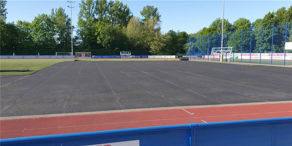 Dortmunder Fußballklub bekommt eine hochmoderne Spielfläche - und die für 36.000 Euro Dortmunder Fußballklub bekommt eine hochmoderne Spielfläche - und die für 36.000 Euro