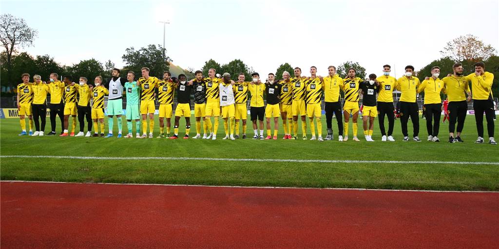 BVB-U23 will Saison mit Aufstieg veredeln: „Eine Frage der Mentalität“ BVB-U23 will Saison mit Aufstieg veredeln: „Eine Frage der Mentalität“
