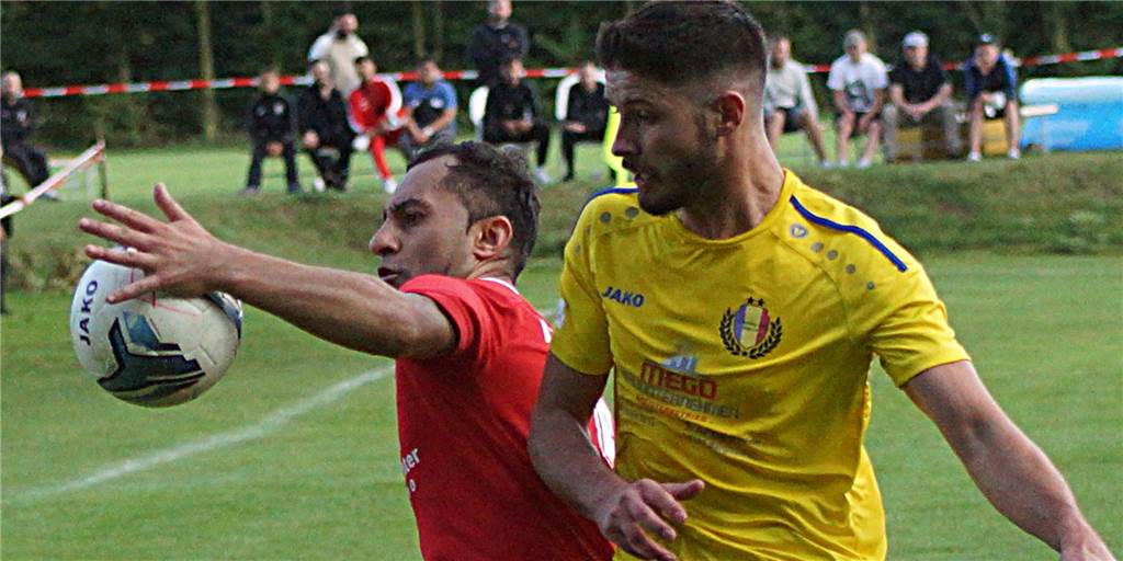 Wichtige Regeländerung für den Amateurfußball: Tore können trotz Handspiel zählen Wann muss der Schiedsrichter auf Handspiel entscheiden? Das Regelwerk wurde geändert.