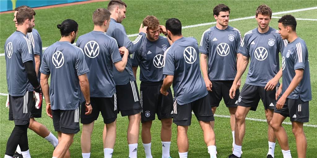 Lüner Fußballtrainer haben einen klaren Favoriten für die Europameisterschaft Das DFB-Team startet mit dem Ruf einer schwachen Top-Mannschaft in die EM. Sehen das auch die Lüner Trainer so?