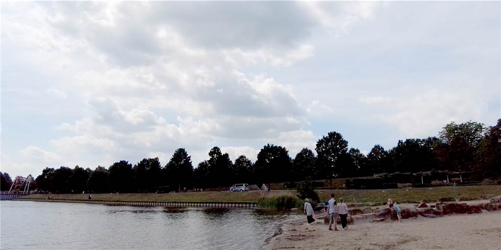 Weitere Lockerungen: Lüner genießen Wochenende im Seepark und der City Der Zaun um den Horstmarer See soll Anfang der kommenden Woche abgebaut werden. Auch das Badeverbot wird dann wohl aufgehoben.