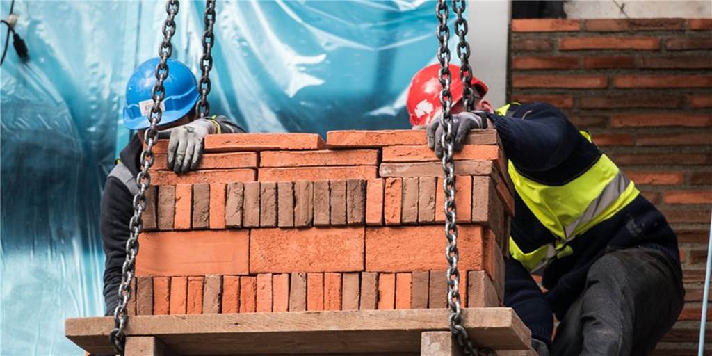 Baustoffknappheit: Überhitzter Markt auch schon in Heek spürbar Viele Baustoffe sind derzeit knapp. Das hat auch Auswirkungen auf Bauprojekte in Heek.