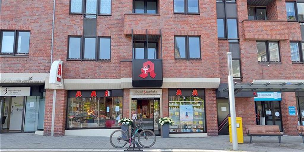 Apotheken in Castrop-Rauxel stellen wieder digitale Impfpässe aus In der Altstadt Apotheke ist man erleichtert, dass die Systeme wieder funktionieren.
