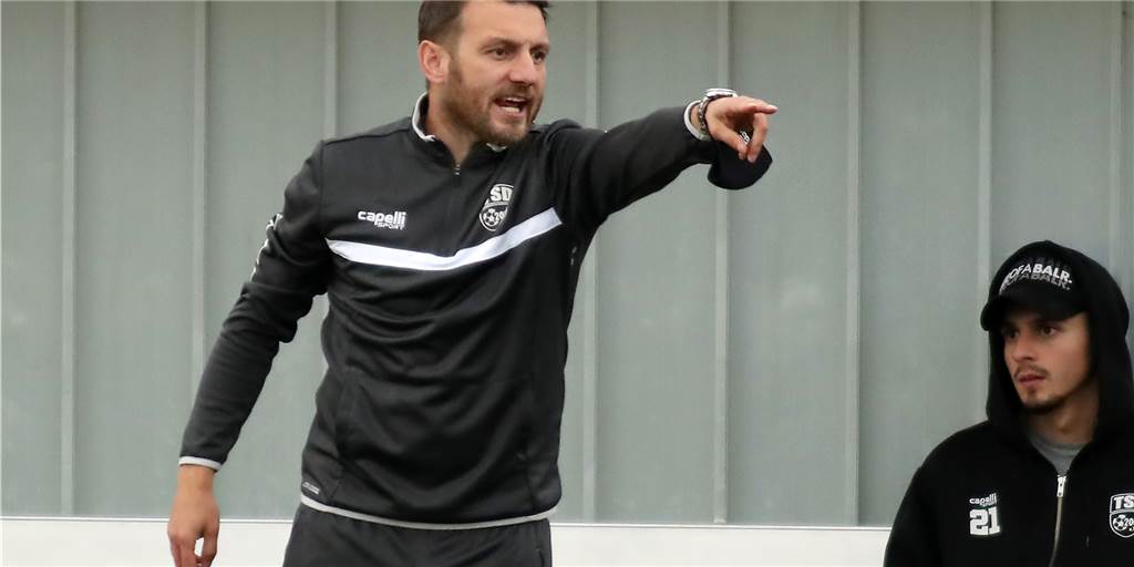 Türkspor Dortmund schickt einen Spieler weg, einer geht freiwillig und einer kommt neu Dimitrios Kalpakidis hat einen Auftrag bekommen.