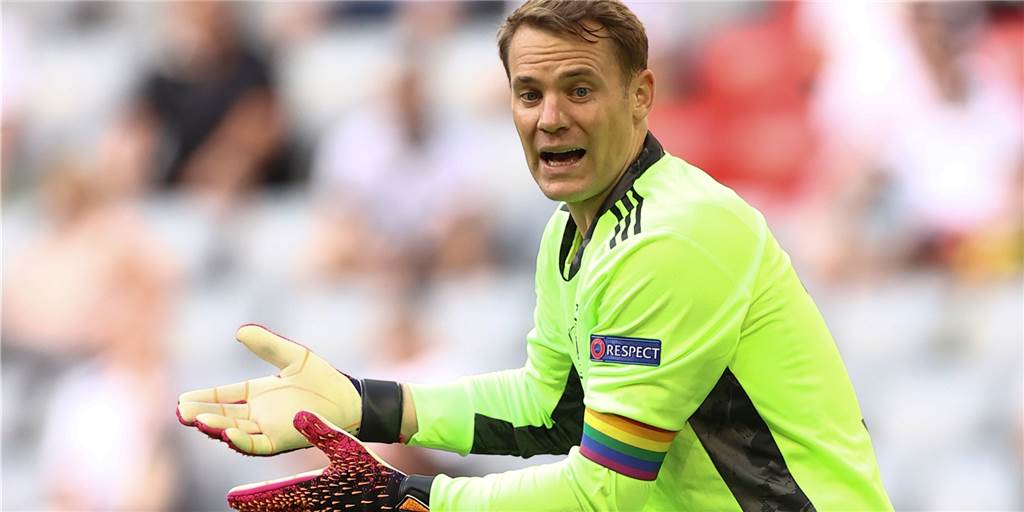 Ärger um Neuers Regenbogen-Binde - was sagen Dortmunds Kapitäne dazu? Großes Gesprächsthema in den vergangenen Tagen: die Regenbogen-Kapitänsbinde von Manuel Neuer.
