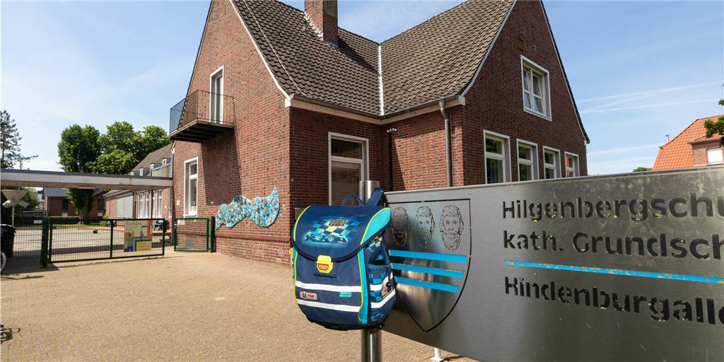 Container auf Zeit: Die Hilgenbergschule braucht mehr Platz für OGS Die OGS an der Hilgenbergschule platzt aus allen Nähten. Eine mobile Containerlösung soll nun die Zeit bis zum Teilneubau der Schule überbrücken.