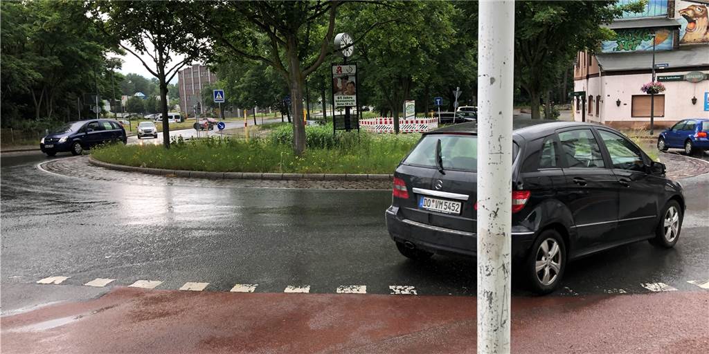 Unfallschwerpunkt? Kirchderner widerspricht Einschätzung der Polizei Ist dieser Kreisverkehr im Dortmunder Norden ein Unfallschwerpunkt? Die Polizei sagt "ja", ein ehemaliger SPD-Ratsvertreter sagt "nein".