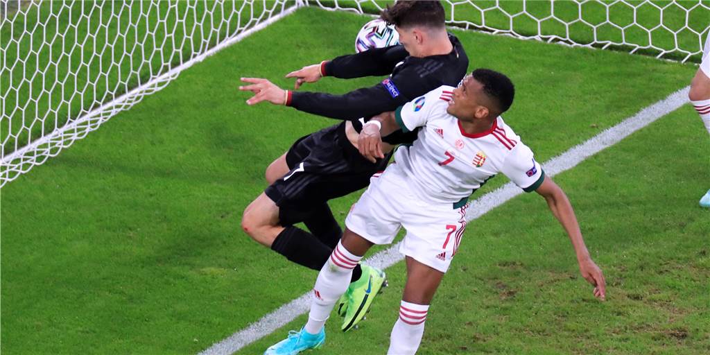 Die DFB-Elf im EM-Achtelfinale: Lachnummer vermieden, Euphorie weggespült Die DFB-Elf im EM-Achtelfinale: Lachnummer vermieden, Euphorie weggespült