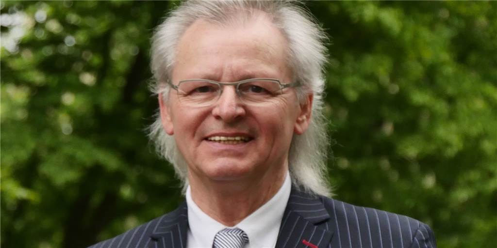 AfD-Politiker Keber kandidiert in Haltern für Bundestag - keine Antworten Bernard Keber ist Direktkandidat der Alternative für Deutschland zur Wahl des Deutschen Bundestags im Wahlkreis 122.