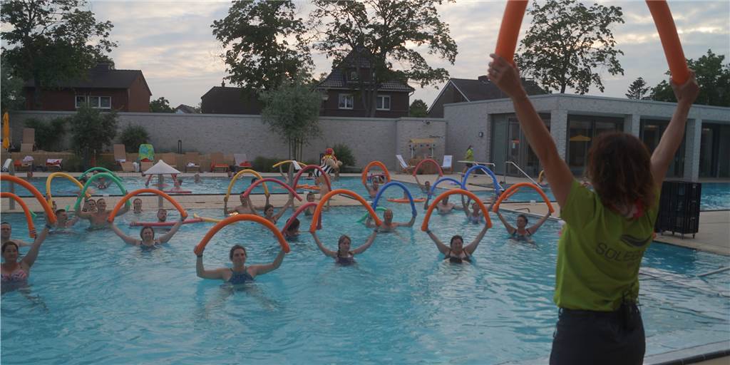 Entspannen und abtauchen bei der „Nacht der Sinne" 2021 im Solebad in Werne Nicht nur relaxen war am Freitag im Solebad angesagt. Auch Bewegung stand im Fokus der Veranstaltung.