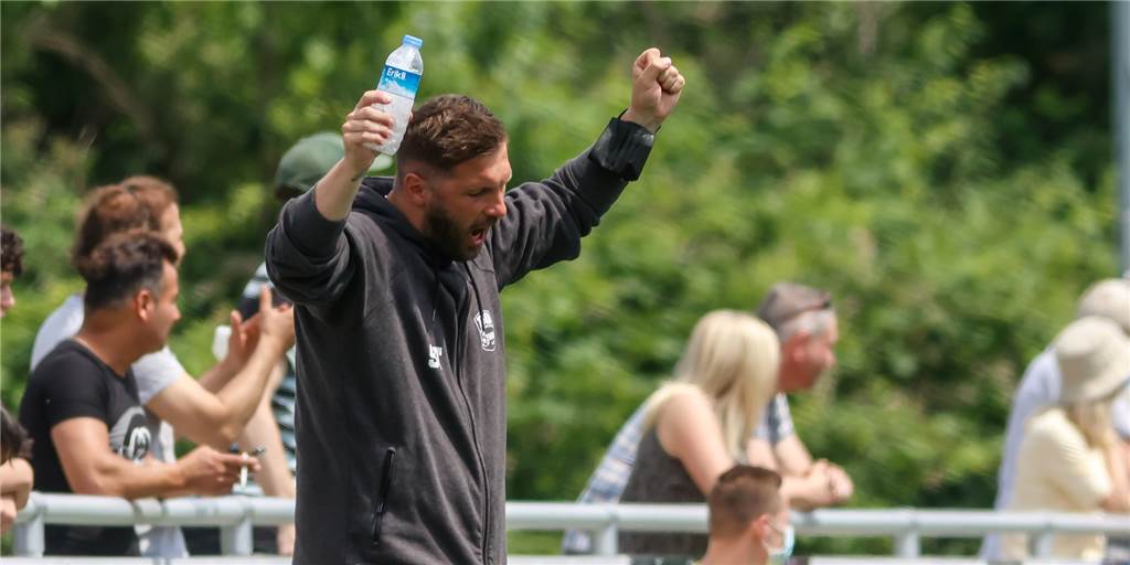 Tyrala-Premiere bei Türkspor glückt mit Sieg - doch der Trainer findet auch Kritikpunkte Tyrala-Premiere bei Türkspor glückt mit Sieg - doch der Trainer findet auch Kritikpunkte
