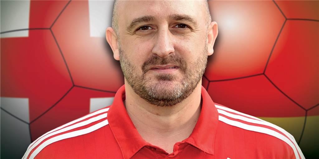 England gegen Deutschland - ein Deutener drückt den Three Lions die Daumen Stuart Rickards