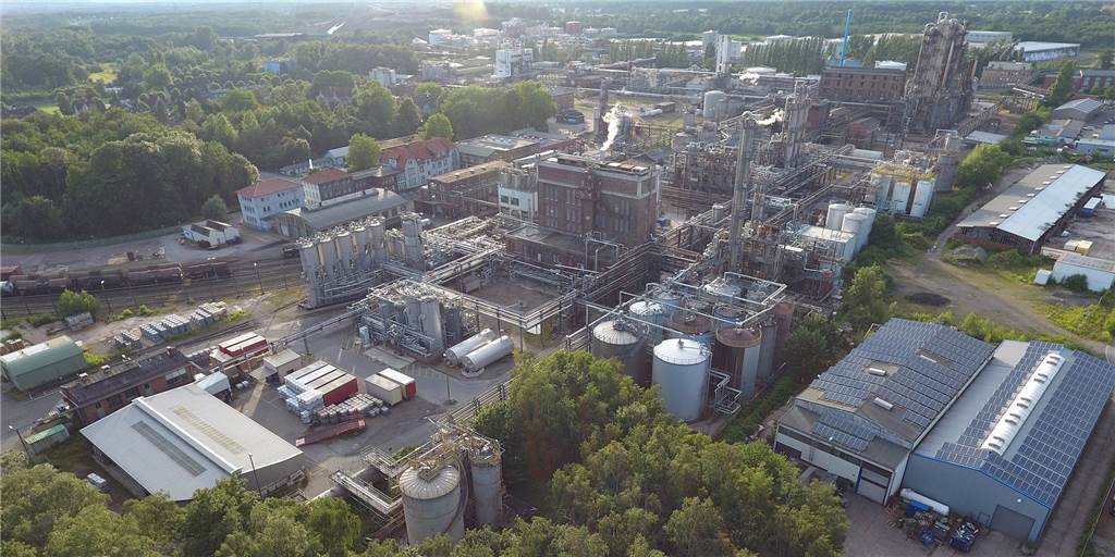 Unruhe in Rauxel: Rütgers-Geschäftsführer hat das Unternehmen verlassen Das Rütgers-Werk aus der Luftperspektive: Das Chemie-Unternehmen in Rauxel hat offenbar einen neuen Geschäftsführer.