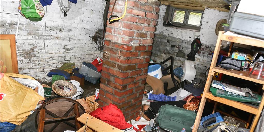 Schäden nach Starkregen in Dortmund: Welche Versicherung zahlt? Wie schon hier beim Starkregen im Juli 2014 sind auch am späten Dienstagabend wieder viele Keller in Dortmund vollgelaufen.