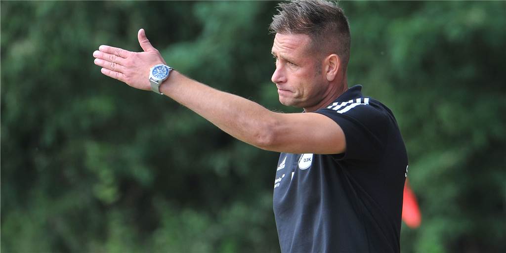 ETuS/DJK Schwerte präsentiert die ersten Neuzugänge - „Spieler, die uns weiterbringen“ ETuS/DJK Schwerte präsentiert die ersten Neuzugänge - „Spieler, die uns weiterbringen“