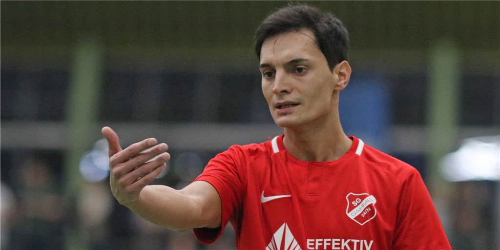 Wer Sie verpflichtet, Ahmet Cosgun, will doch bestimmt hoch hinaus, oder? Ahmet Cosgun spielte zuletzt für die SG Gahmen, wechselt nun zum Ligakonkurrenten SC Osmanlispor.