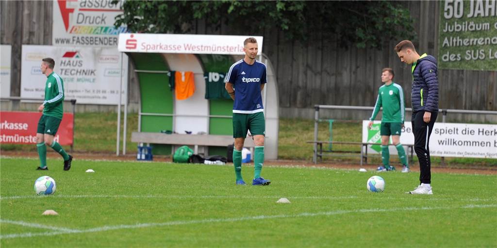 Saisonvorschau: Alles auf Angriff beim SuS Legden Der neue Trainer Mike Börsting hat mit dem SuS Legden die Vorbereitung aufgenommen und mit seinem Team schon ein erstes Testspiel bestritten.