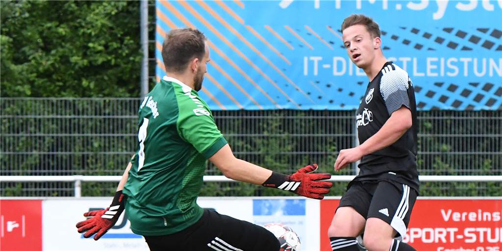 Testspiele vom Dienstag: Schwere Beine bei SuS Legden und TuS Wüllen Niklas Brinker schoss den TuS Wüllen beim Gastspiel in Gescher früh in Führung.