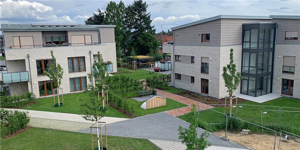 Auswärtige Mieter schätzen „Luxus-Wohnen“ am Kanal - Dorstener weniger Caritas-Wohnanlage Zum Leinpfad am Kanal in Dorsten: 55 Wohnungen sind vermietet, zehn noch frei, davon neun im Erdgeschoss.