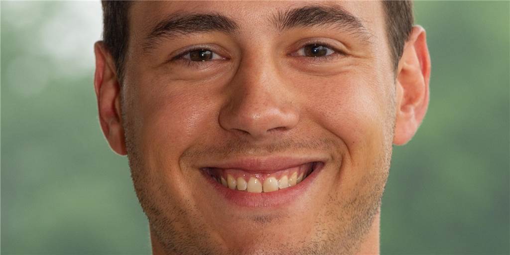 Versprochen ist versprochen: Bossendorfs Julian Müller hält sein Wort Julian Müller, mittlerweile ein Urgestein des SV Bossendorf, will es in der kommenden Saison noch mal in der ersten Mannschaft wissen - wie versprochen.