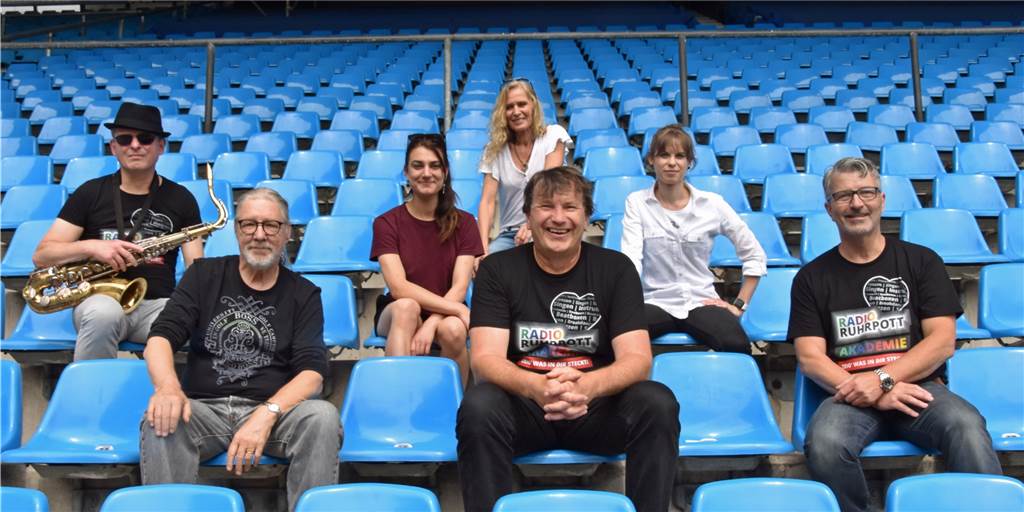 Radio Ruhrpott will helfen: Kinder und Jugendliche sollen kostenlos lernen Das Radio-Ruhrpott-Ensemble will sein Wissen und Können an die nächste Generation weitergeben.