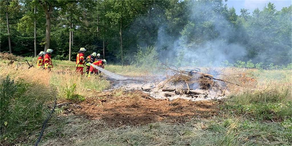 Brandstiftung in Ahle: Das ist der Ermittlungsstand der Kripo Nur das schnelle Eingreifen der Heeker Feuerwehr verhinderte am 26. Juni Schlimmeres in Ahle.