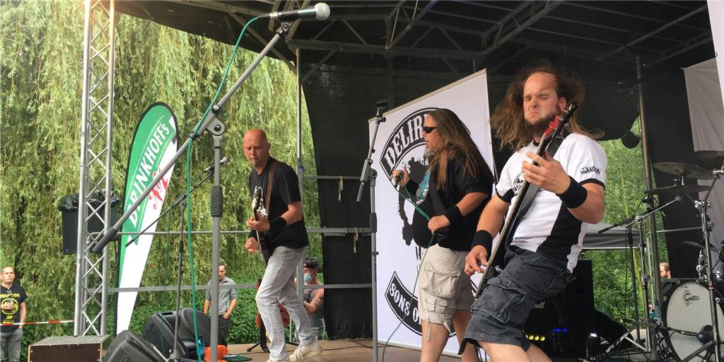 Wieder Livekonzert in Lünen: „Schön, bekannte Gesichter zu sehen“ Die Band Delirious sorgt mit Thrash Metal für gute Stimmung.