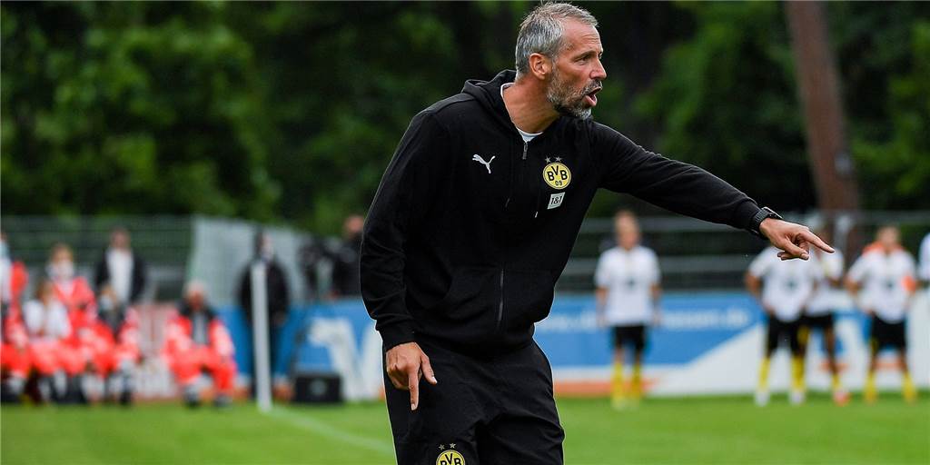 Zwei Systeme, viele neue BVB-Gesichter: So lief die Rose-Premiere in Gießen Zwei Systeme, viele neue BVB-Gesichter: So lief die Rose-Premiere in Gießen