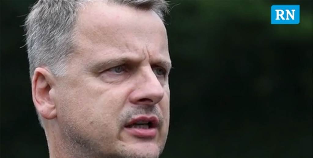 BV Brambauer im Video: Weg vom Image der grauen Bezirksliga-Maus Trainer Frank Bidar absolviert seine zweite Vorbereitung mit dem BV Brambauer. Nun soll die erste vollständige Saison folgen.