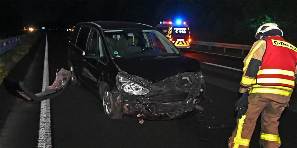 A 31 nach nächtlichem Unfall bei Dorsten komplett gesperrt - Mann aus Ahaus verletzt A 31 nach nächtlichem Unfall bei Dorsten komplett gesperrt - Mann aus Ahaus verletzt