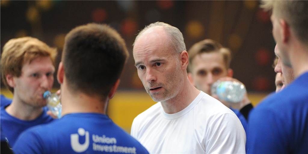 Zwei Neuzugänge für den HSC: Einer spielte zuvor in der 3. Liga und Japan Bekommt zwei weitere Verstärkungen für die kommende Oberliga-Saison mit dem HSC Haltern-Sythen: Trainer Gerard Siggemann.