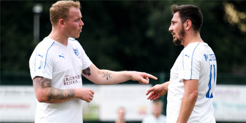 BW Alstedde erfüllt die Vorgaben von Tim Hermes – und sagt seinen nächsten Test ab Die vorgaben von Tim Hermes (l.) setzte BW Alstedde im zweiten Testspiel gut um.
