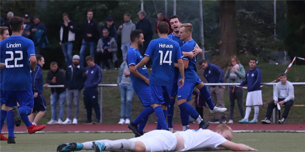 Der TuS Sythen hat nach acht Jahren wieder eine A-Jugend - zumindest vorerst Sythens Spieler können sich freuen: Endlich gibt es im Verein wieder eine A-Jugend.
