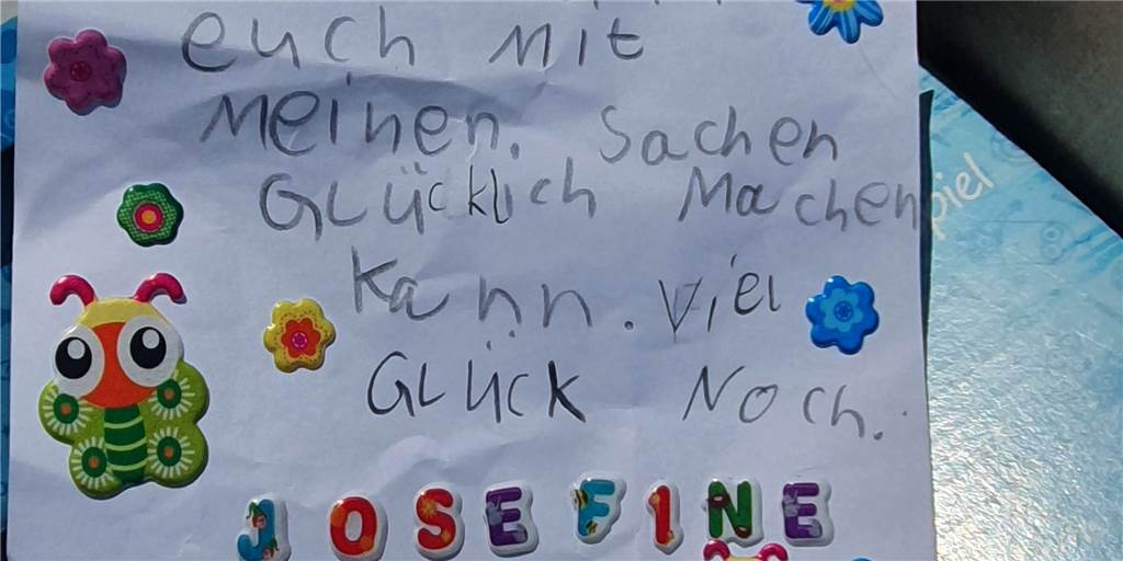 Hochwasser: Halterner Landwirte räumen auf - Josefine berührt mit Brief Diese Zeilen haben Helfer Markus Delitsch berührt. Er verspricht Josefine: „Dein Brief kommt bei den Flutopfern an.“