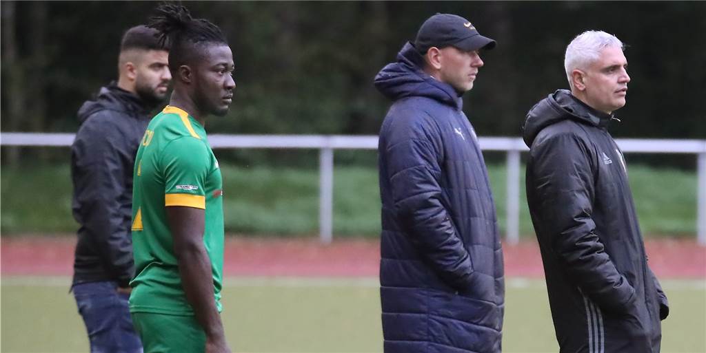 FC Roj schießt Gegner mit 7:0 vom Platz - Roj-Offensivmann schnürt Viererpack FC Roj schießt Gegner mit 7:0 vom Platz - Roj-Offensivmann schnürt Viererpack
