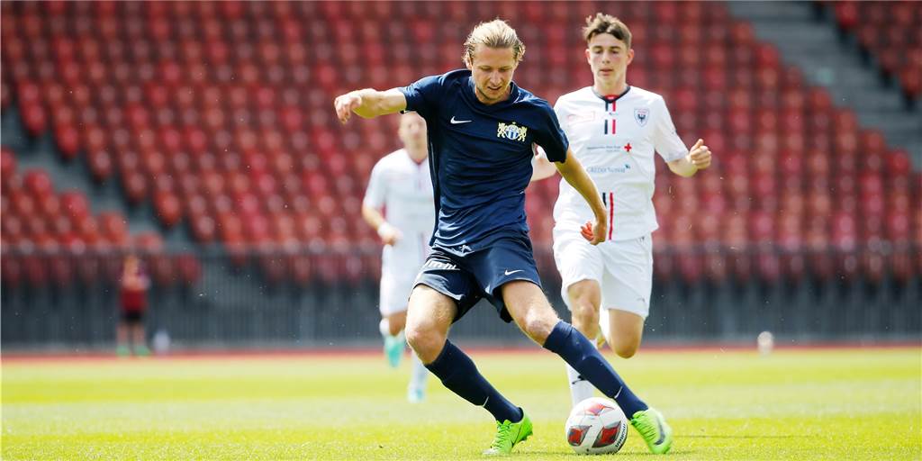 Ex-BVB-Spieler Marc Hornschuh findet neue Aufgabe - bei einem Erstliga-Klub in der Schweiz Ex-BVB-Spieler Marc Hornschuh findet neue Aufgabe - bei einem Erstliga-Klub in der Schweiz