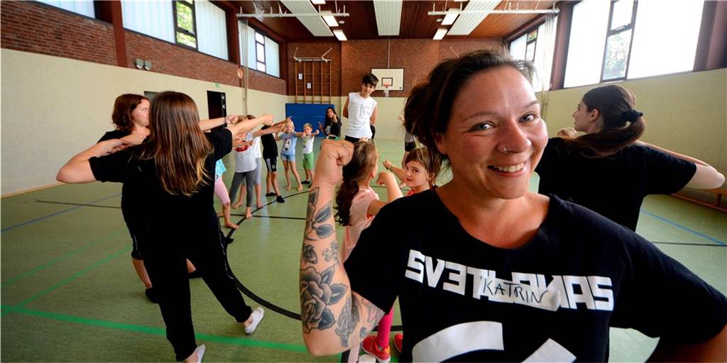 Jugendarbeit nach Corona: Krise zeigt positive Effekte bei Jugendlichen Ganz besonders freut sich Katrin Heling auf die Zirkuswoche Anfang August. Insgesamt sieht sie bei den Kindern und Jugendlichen einen enormen Bedarf an sozialen Kontakten.