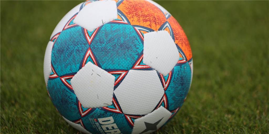 Noch vor Saisonstart: Dortmunder Amateurfußballklub zieht Mannschaft vom Spielbetrieb zurück Noch vor Saisonstart: Dortmunder Amateurfußballklub zieht Mannschaft vom Spielbetrieb zurück