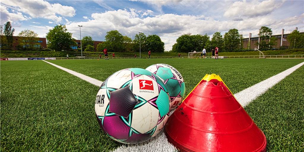 Westfalenligist möchte Seuchensaison abhaken und holt sieben Spieler - auch aus der Oberliga Westfalenligist möchte Seuchensaison abhaken und holt sieben Spieler - auch aus der Oberliga